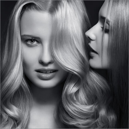 zwei bildhübsche Models